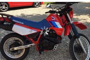 Moto Honda xll 600 rm