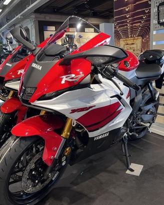 Yamaha YZF R7 ANNIVERSARIO