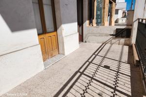 Immobile da Ristrutturare con diverse potenzialità