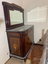 camera antica,como con marmo,armadio e letto