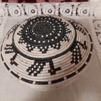 Cesto sardo bianco e nero