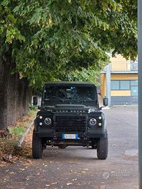 Land Rover Defender 90