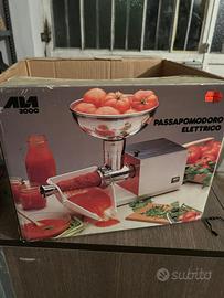 Passapomodoro elettrico