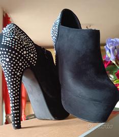 Scarpe  tacco e  plateau con strass