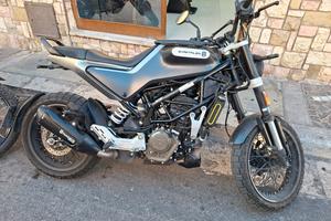 husquarna svartpilen 125
