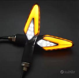 4 frecce moto LED