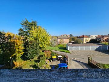 4 LOCALI A NIZZA MONFERRATO