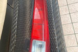 Fanale DX posteriore HONDA CRV 2002-2005