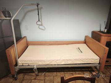 Letto elettrico articolato da degenza con sponde