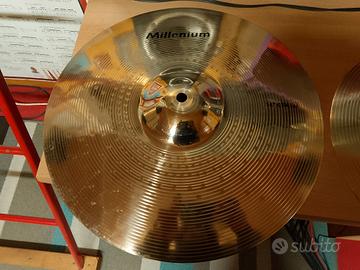 Piatti batteria acustica crash e splash