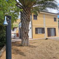 Villa indipendente con piscina Trabia