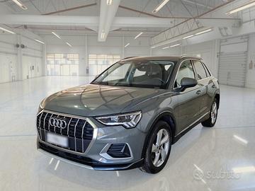 AUDI Q3 35 TDI S TRONIC BUSINESS ADVANCED SUV