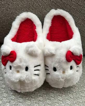 Pantofole di peluche Hello Kittys