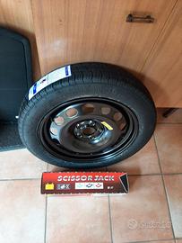 Ruota di scorta auto