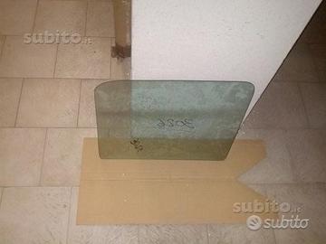 Vetro Scendente ant. Fiat 128 4p
