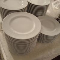 piattini, brocche e cestini pane