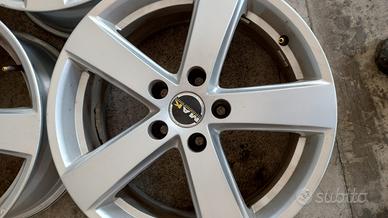 Cerchi Mak 17 qashquai e Mitsubishi