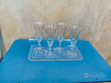 vassoio con calici vintage 