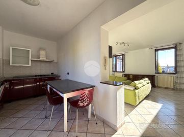 3 LOCALI A CASTELLUCCHIO