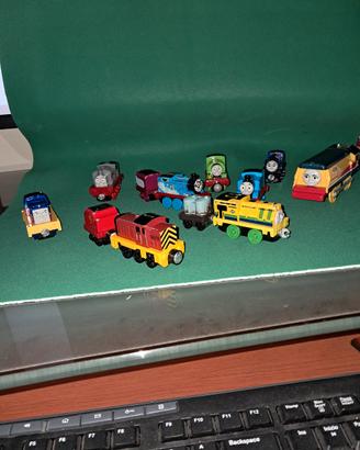 Lotto 8 trenini Thomas 