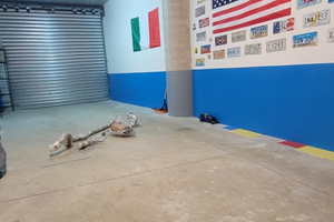 Garage BOX auto e moto a via barrio da 82mq