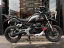 moto-guzzi-v85-tt-nera-2021
