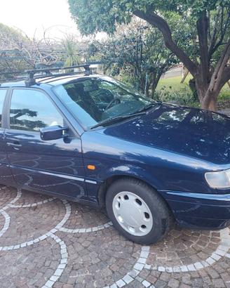 Volkswagen Passat 1994 – condizioni eccellenti