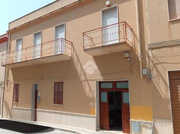 3 LOCALI A ERICE