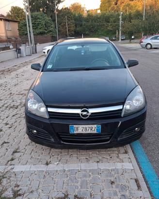 Opel Astra 1.9 CDTI 120CV Station Wagon Cosmo