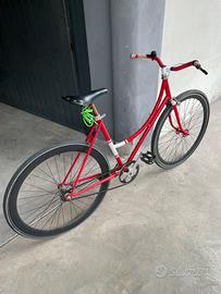 Bicicletta a scatto fisso