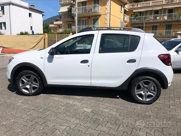 Dacia Sandero Stepway 0.9 TCe 90 CV NAVIGATORE/SEN