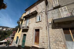 Mirabello- casa indipendente 115 mq con cantina