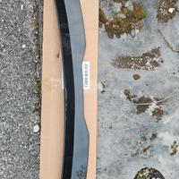 Spoiler auto posteriore