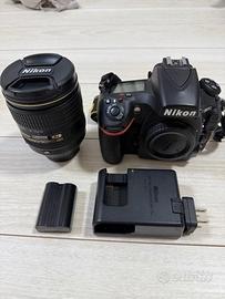 Nikon D810 con obiettivo 24/120