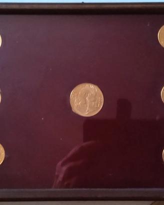 Teca con medaglie commemorative 1969