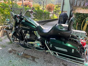 Harley Davidson Road King FLHP Police