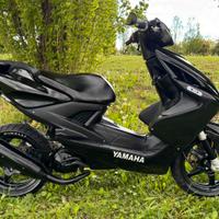 YAMAHA AEROX 50 R ANNO 2011 SCOOTER 50 Nitro