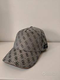 Cappellino GUESS Milano Grigio - NUOVO (Mai Usato)