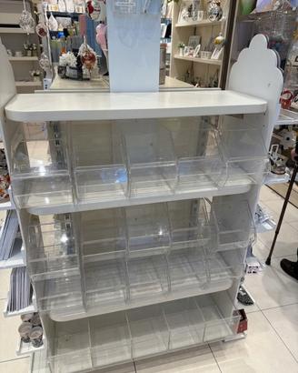ARREDO NEGOZIO