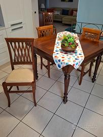 Tavolo e sedie