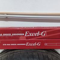 Ammortizzatori anteriori e posteriori a gas nuovi