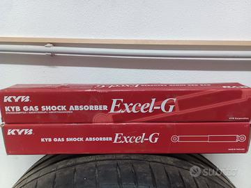 Ammortizzatori anteriori e posteriori a gas nuovi