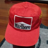Cappello Ferrari 