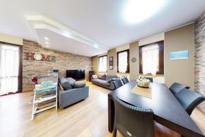 SOGNATE UN'AMPIA VILLETTA CON GIARDINO?