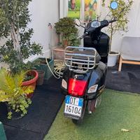 Vespa gts