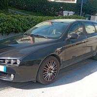 Alfa Romeo 159 1.9 JTDm 150CV "Distinctive SW"