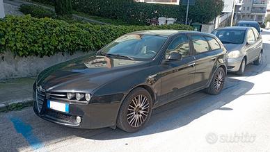 Alfa Romeo 159 1.9 JTDm 150CV "Distinctive SW"