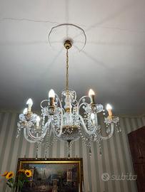 Lampadario classico con pendenti