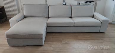 Divano kivik 4 posti con chaise longue come nuovo