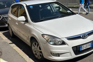 HYUNDAI i30 - 2010